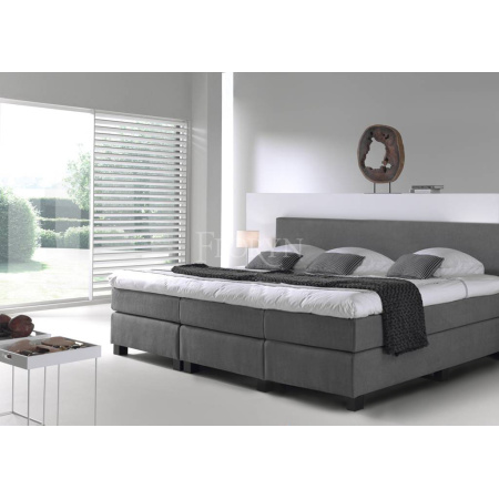 extra groot bed Floryn Fabritius