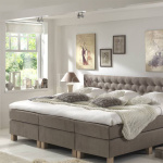 extra grote boxspring Floryn Van Walraven