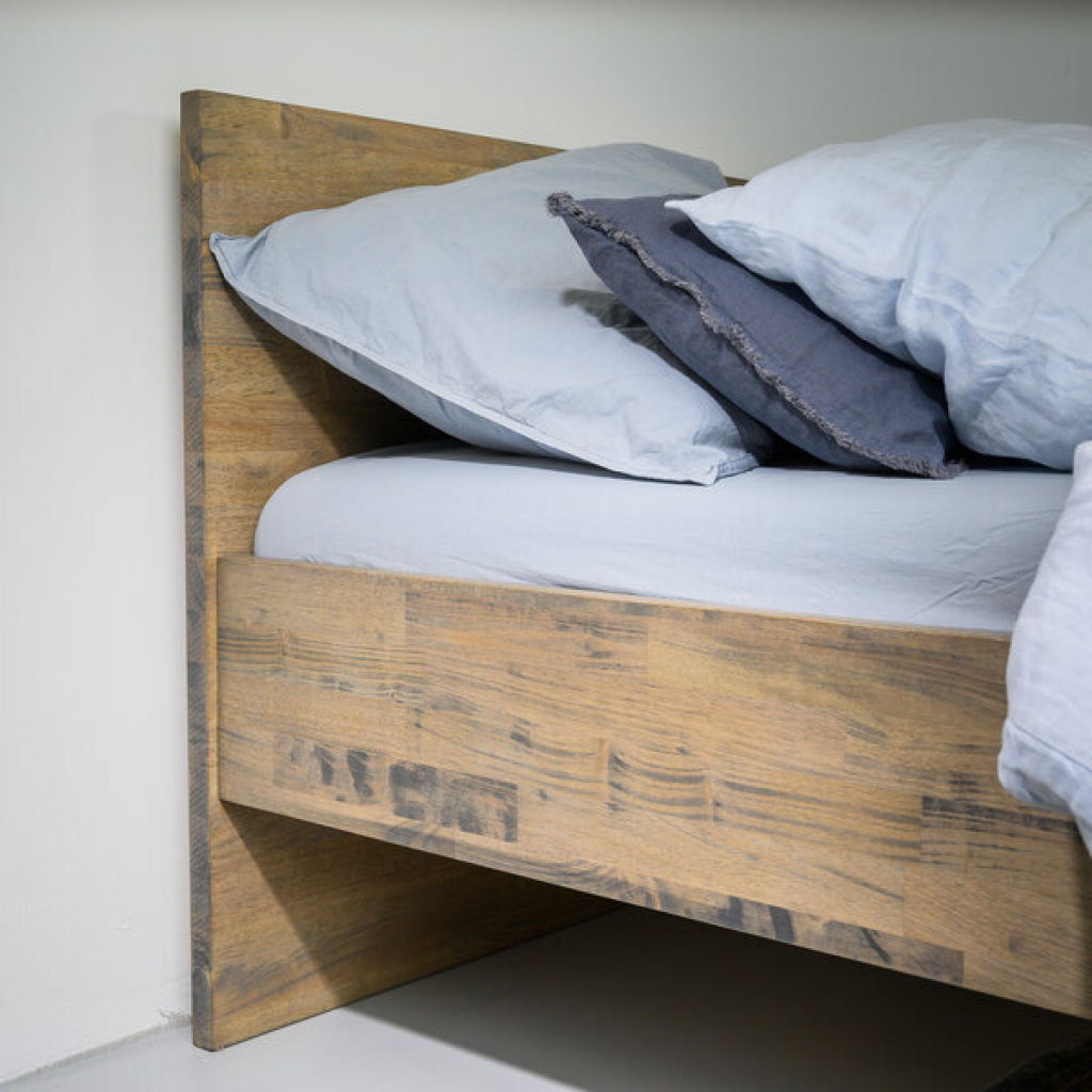 Hoyt Steel and Stockings