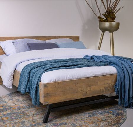 Steel&Stockings Hoyt