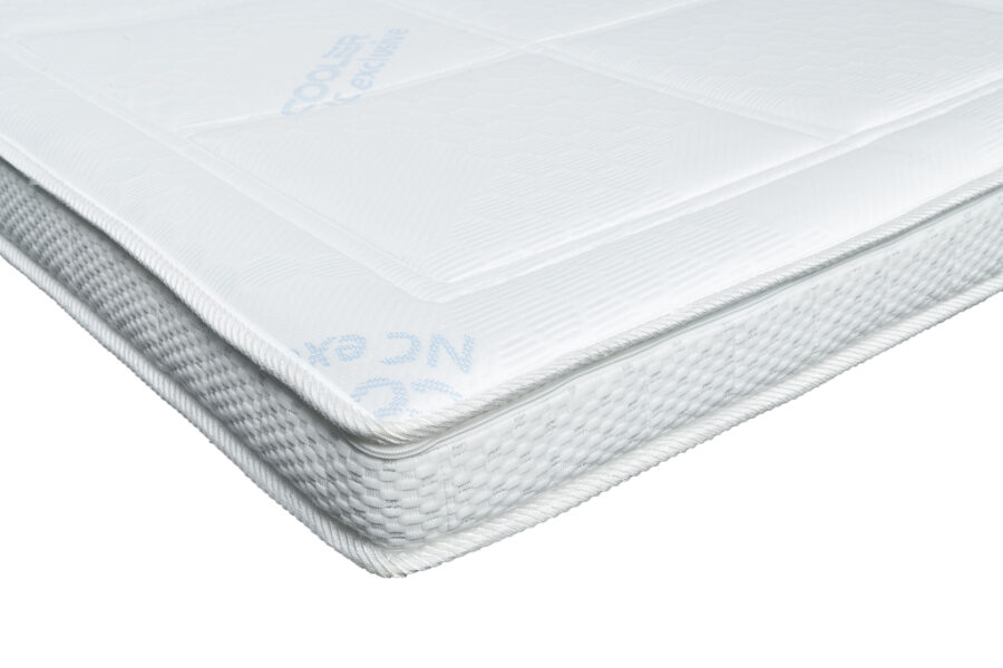 Latex splittopper Primavera Silvera 10 cm detail zomer De-Slaapfabriek